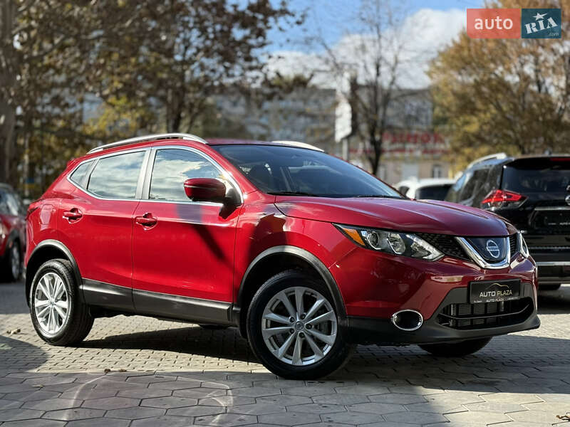 Внедорожник / Кроссовер Nissan Rogue Sport 2017 в Одессе
