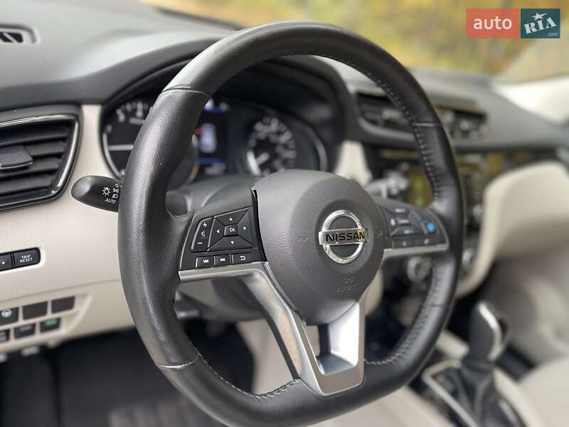 Позашляховик / Кросовер Nissan Rogue Sport 2022 в Києві