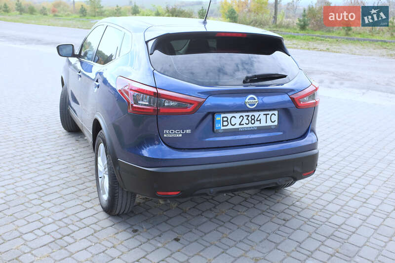 Внедорожник / Кроссовер Nissan Rogue Sport 2020 в Львове