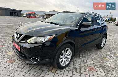 Внедорожник / Кроссовер Nissan Rogue Sport 2017 в Житомире