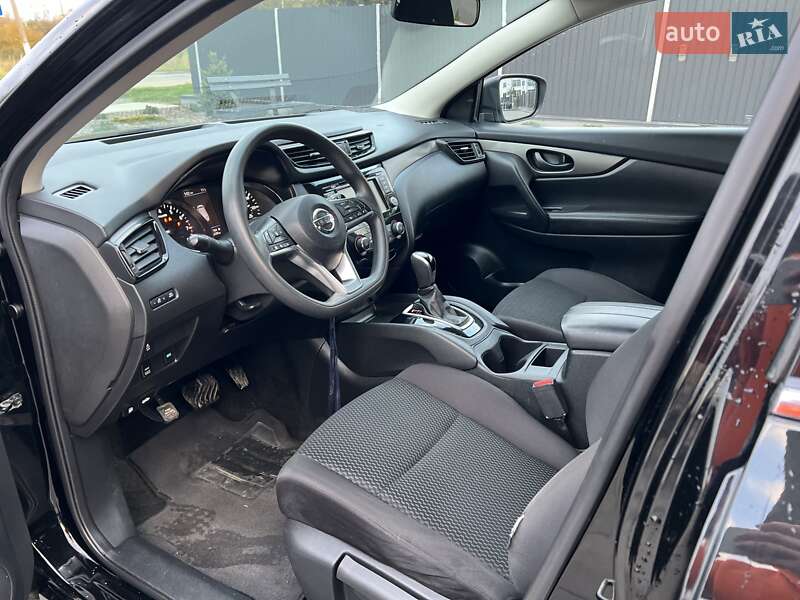 Внедорожник / Кроссовер Nissan Rogue Sport 2019 в Львове