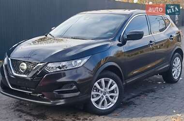 Позашляховик / Кросовер Nissan Rogue Sport 2021 в Івано-Франківську