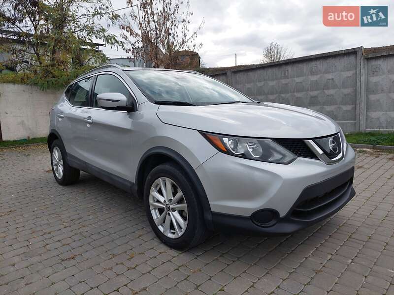 Nissan Rogue Sport 2019