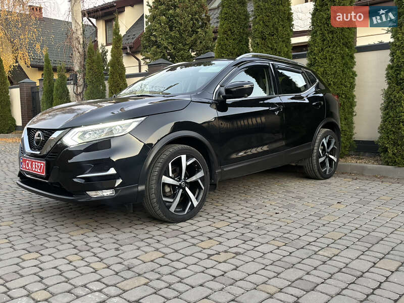 Внедорожник / Кроссовер Nissan Rogue Sport 2020 в Львове