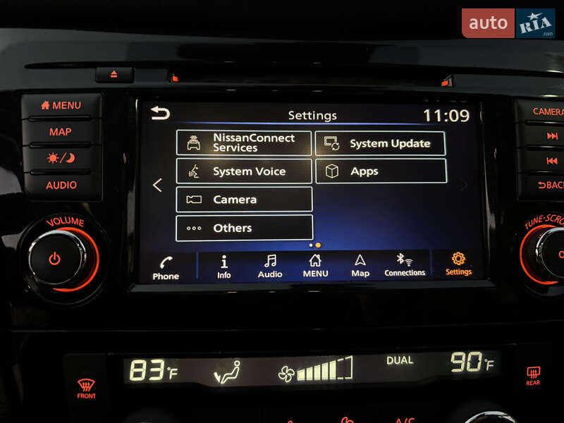 Внедорожник / Кроссовер Nissan Rogue Sport 2020 в Львове