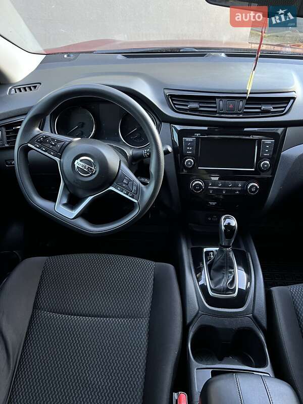 Внедорожник / Кроссовер Nissan Rogue Sport 2020 в Самборе