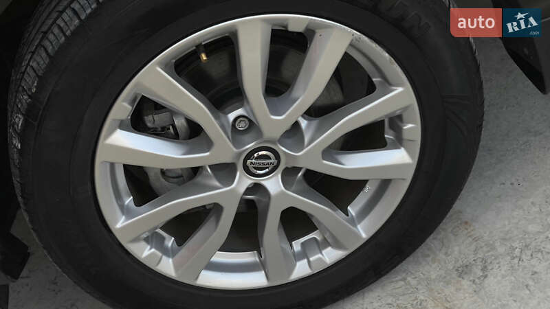 Внедорожник / Кроссовер Nissan Rogue Sport 2020 в Самборе