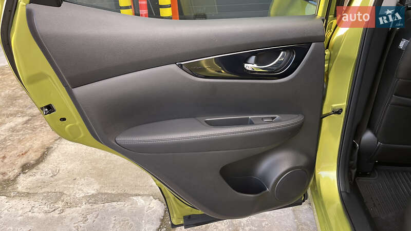 Внедорожник / Кроссовер Nissan Rogue Sport 2020 в Самборе