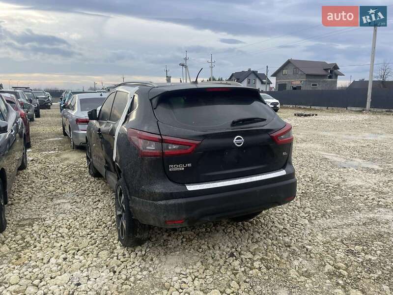 Внедорожник / Кроссовер Nissan Rogue Sport 2020 в Львове