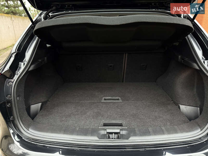 Внедорожник / Кроссовер Nissan Rogue Sport 2018 в Лубнах