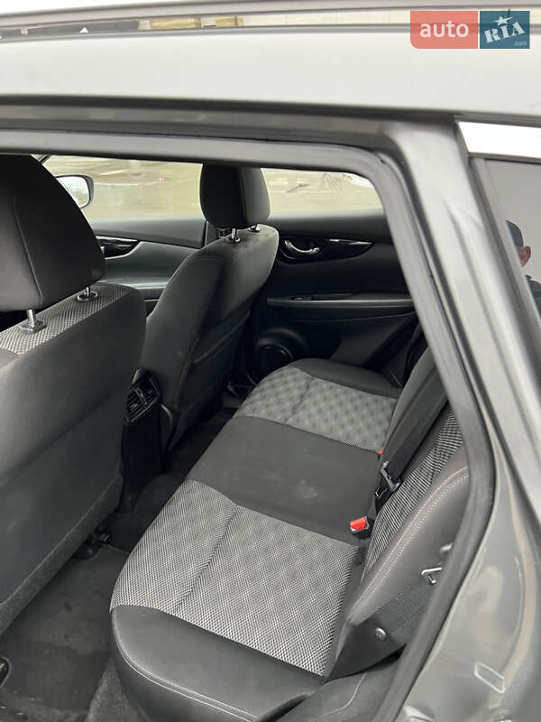 Позашляховик / Кросовер Nissan Rogue Sport 2017 в Львові фото 32 Позашляховик / Кросовер Nissan Rogue Sport 2017 в Львові