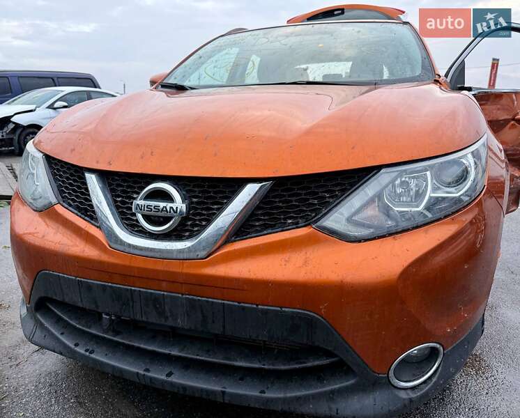 Внедорожник / Кроссовер Nissan Rogue Sport 2017 в Киеве