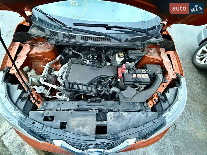 Внедорожник / Кроссовер Nissan Rogue Sport 2017 в Киеве