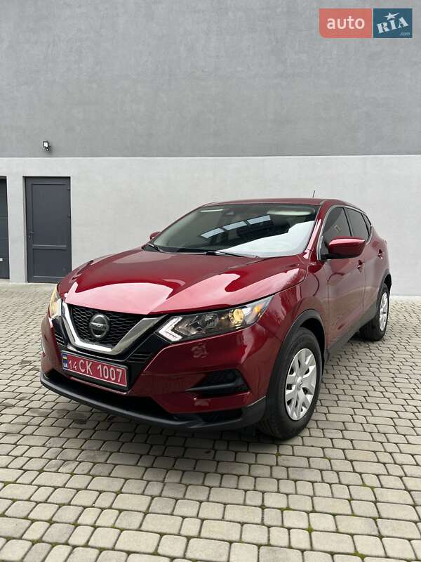 Nissan Rogue Sport 2020