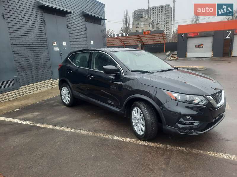 Внедорожник / Кроссовер Nissan Rogue Sport 2021 в Харькове