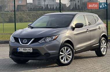 Внедорожник / Кроссовер Nissan Rogue Sport 2019 в Ивано-Франковске