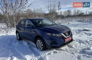 Позашляховик / Кросовер Nissan Rogue Sport 2022 в Хоролі