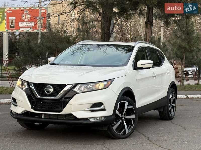 Nissan Rogue Sport 2020
