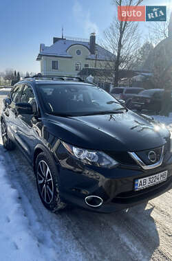 Внедорожник / Кроссовер Nissan Rogue Sport 2017 в Виннице
