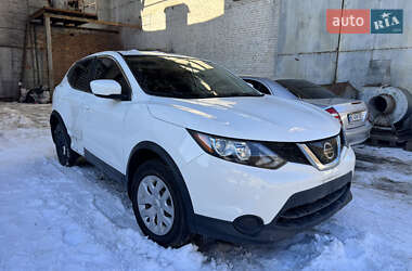 Позашляховик / Кросовер Nissan Rogue Sport 2019 в Львові