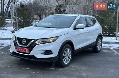 Внедорожник / Кроссовер Nissan Rogue Sport 2021 в Кременчуге