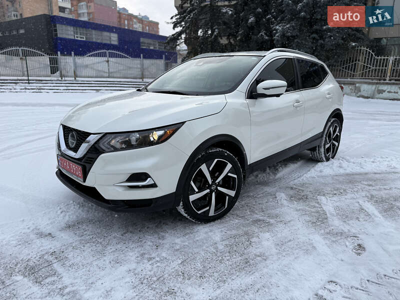 Nissan Rogue Sport 2020