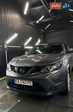 Позашляховик / Кросовер Nissan Rogue Sport 2018 в Києві