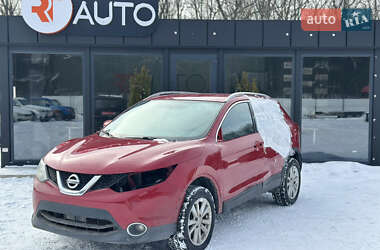 Внедорожник / Кроссовер Nissan Rogue Sport 2016 в Львове