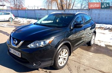 Позашляховик / Кросовер Nissan Rogue Sport 2017 в Бучі
