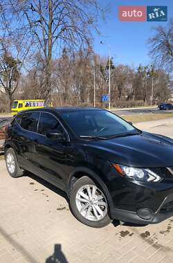 Позашляховик / Кросовер Nissan Rogue Sport 2018 в Львові
