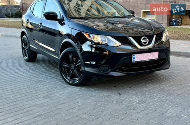 Внедорожник / Кроссовер Nissan Rogue Sport 2017 в Одессе