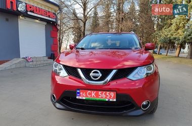 Позашляховик / Кросовер Nissan Rogue Sport 2017 в Дубні