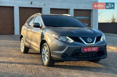 Внедорожник / Кроссовер Nissan Rogue Sport 2018 в Николаеве