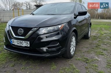 Внедорожник / Кроссовер Nissan Rogue Sport 2020 в Киеве