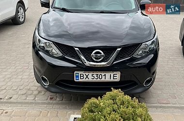 Внедорожник / Кроссовер Nissan Rogue Sport 2017 в Волочиске