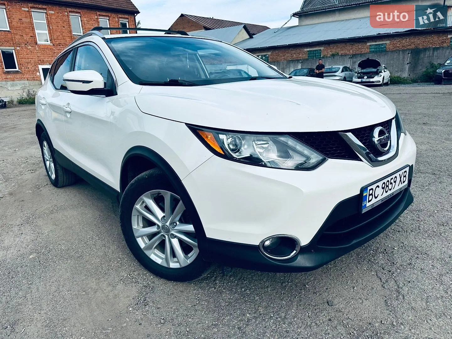 2017 Nissan Rogue - мініатюра 2