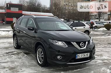 Универсал Nissan Rogue 2015 в Львове