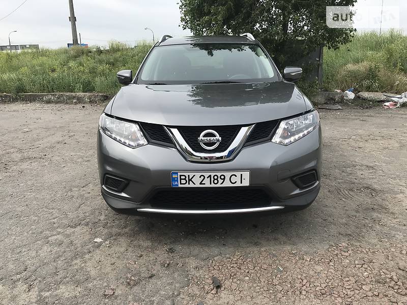 Позашляховик / Кросовер Nissan Rogue 2015 в Києві