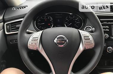 Позашляховик / Кросовер Nissan Rogue 2015 в 