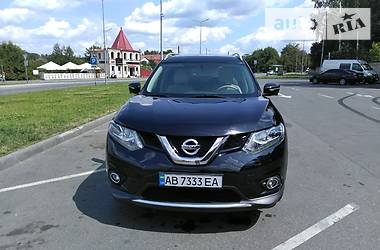 Внедорожник / Кроссовер Nissan Rogue 2015 в Виннице
