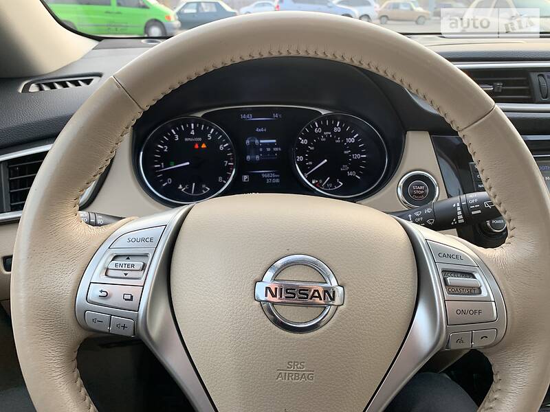 Позашляховик / Кросовер Nissan Rogue 2014 в Дніпрі