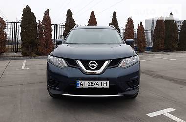 Внедорожник / Кроссовер Nissan Rogue 2016 в Киеве