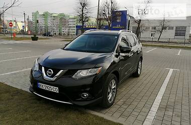 Позашляховик / Кросовер Nissan Rogue 2014 в 