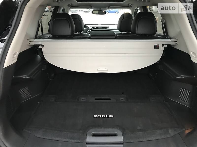 Позашляховик / Кросовер Nissan Rogue 2015 в Києві