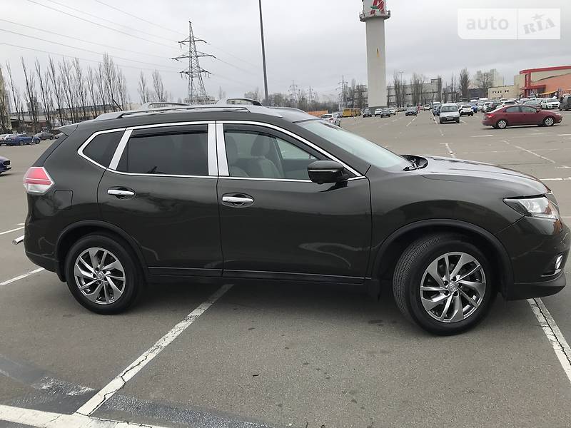 Позашляховик / Кросовер Nissan Rogue 2014 в Києві