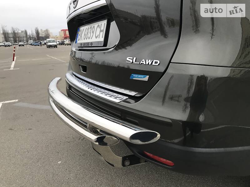 Позашляховик / Кросовер Nissan Rogue 2014 в Києві