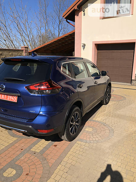Позашляховик / Кросовер Nissan Rogue 2018 в Львові