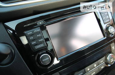 Позашляховик / Кросовер Nissan Rogue 2015 в 