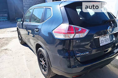 Позашляховик / Кросовер Nissan Rogue 2016 в 