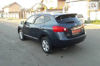 Позашляховик / Кросовер Nissan Rogue 2013 в 